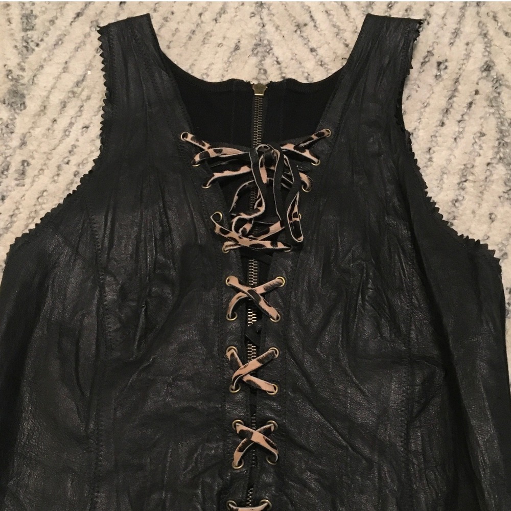 Illia Black Leather Lace Up Corset Tank Top Vest Back Zip Size 4 - Picture 2 of 8
